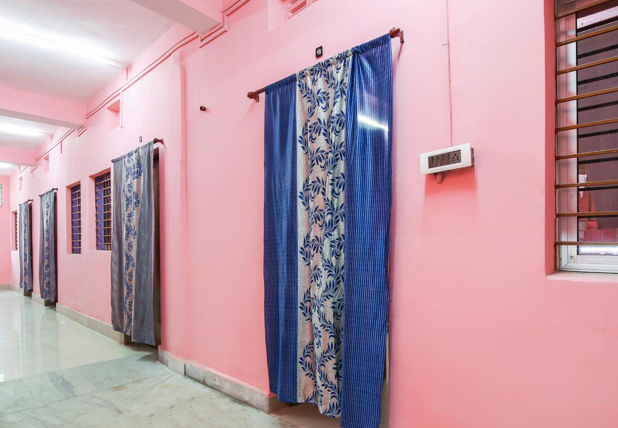 Collection O Nit More Adityapur Formerly Hotel Subheksha Jamshedpur Εξωτερικό φωτογραφία